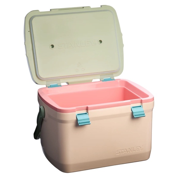 NWT The Easy Carry Outdoor Cooler | 16 QT in color Lichen Conch!! - Picture 2 of 3